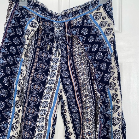 Flowy Pants - Picture 2 of 4